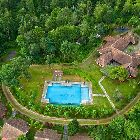 Tariyod Pranavam Resort & Spa מראה חיצוני תמונה