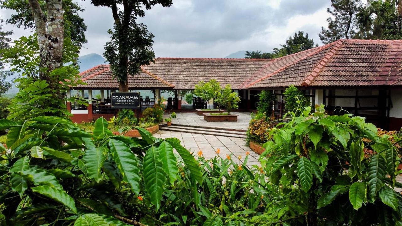Tariyod Pranavam Resort & Spa מראה חיצוני תמונה